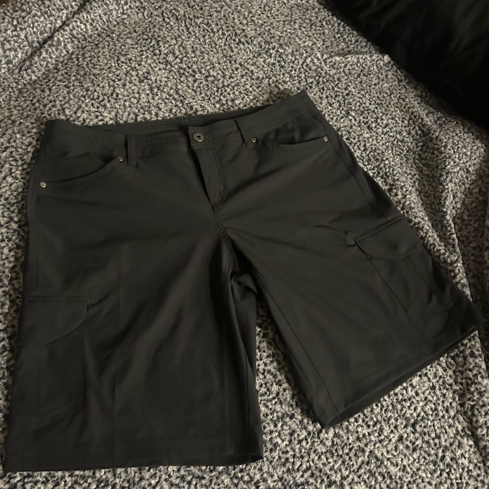 Black Cargo Shorts